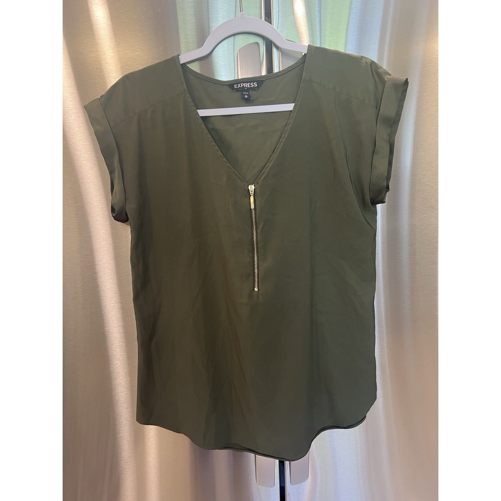 Express Women's Blouse Medium Olive Green Zip Front V-Neck Short Sleeve Top